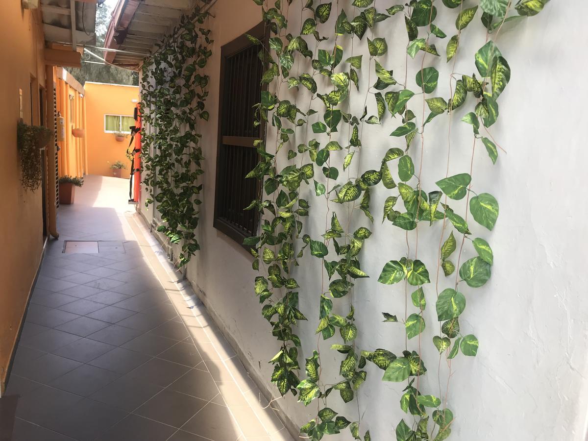 Hostal El Hangar Ριονέγρο Εξωτερικό φωτογραφία